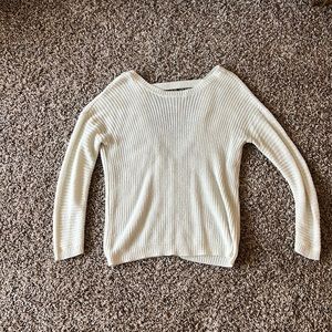 Forever 21 white sweater with back cutout size S
